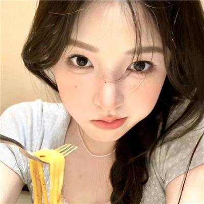夏洛特眼中的简